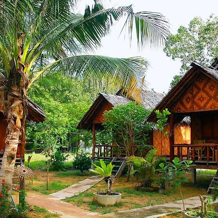 Sea Culture Hotel เกาะลันตา ภายนอก รูปภาพ