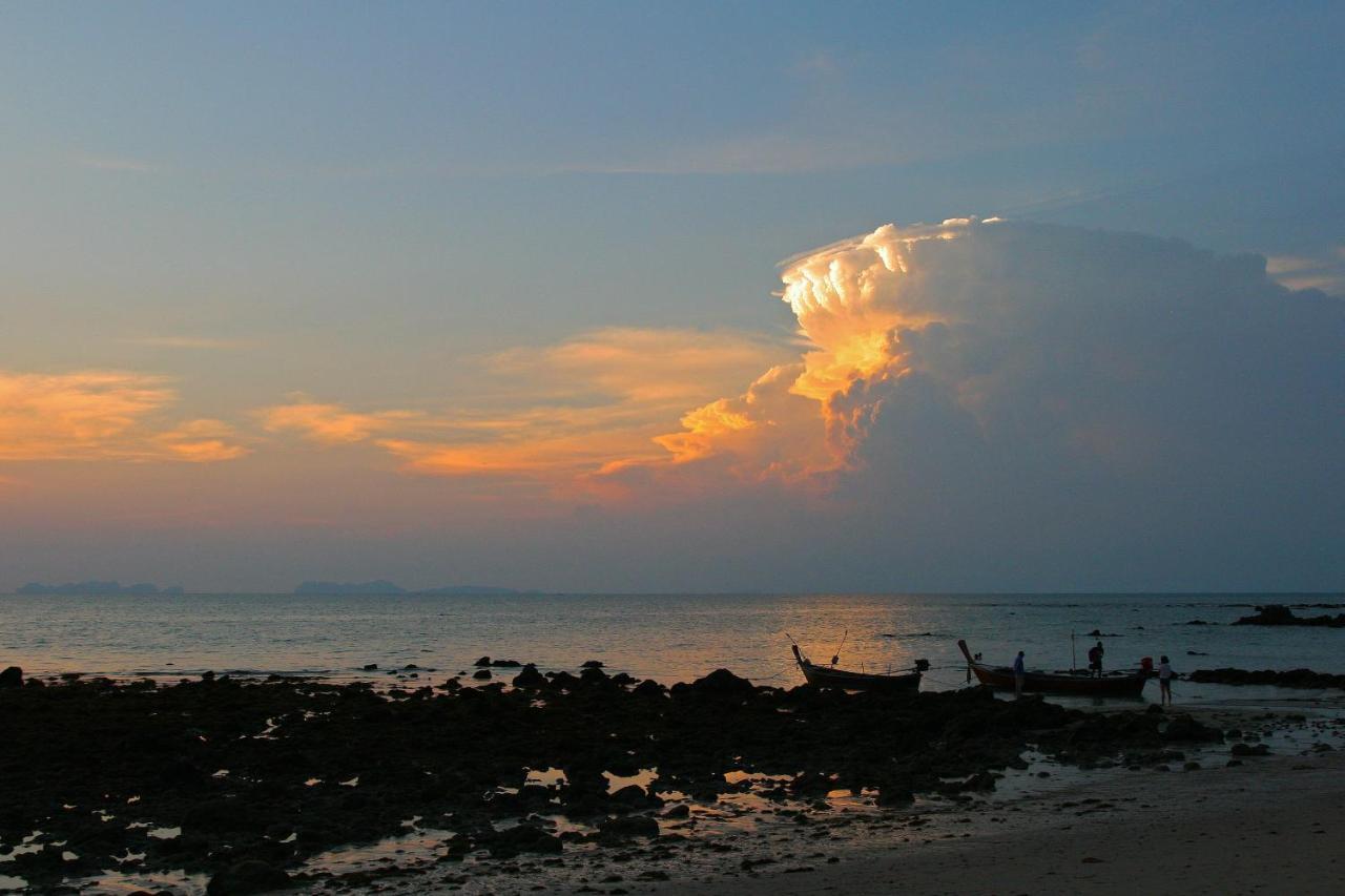 Sea Culture Hotel เกาะลันตา ภายนอก รูปภาพ